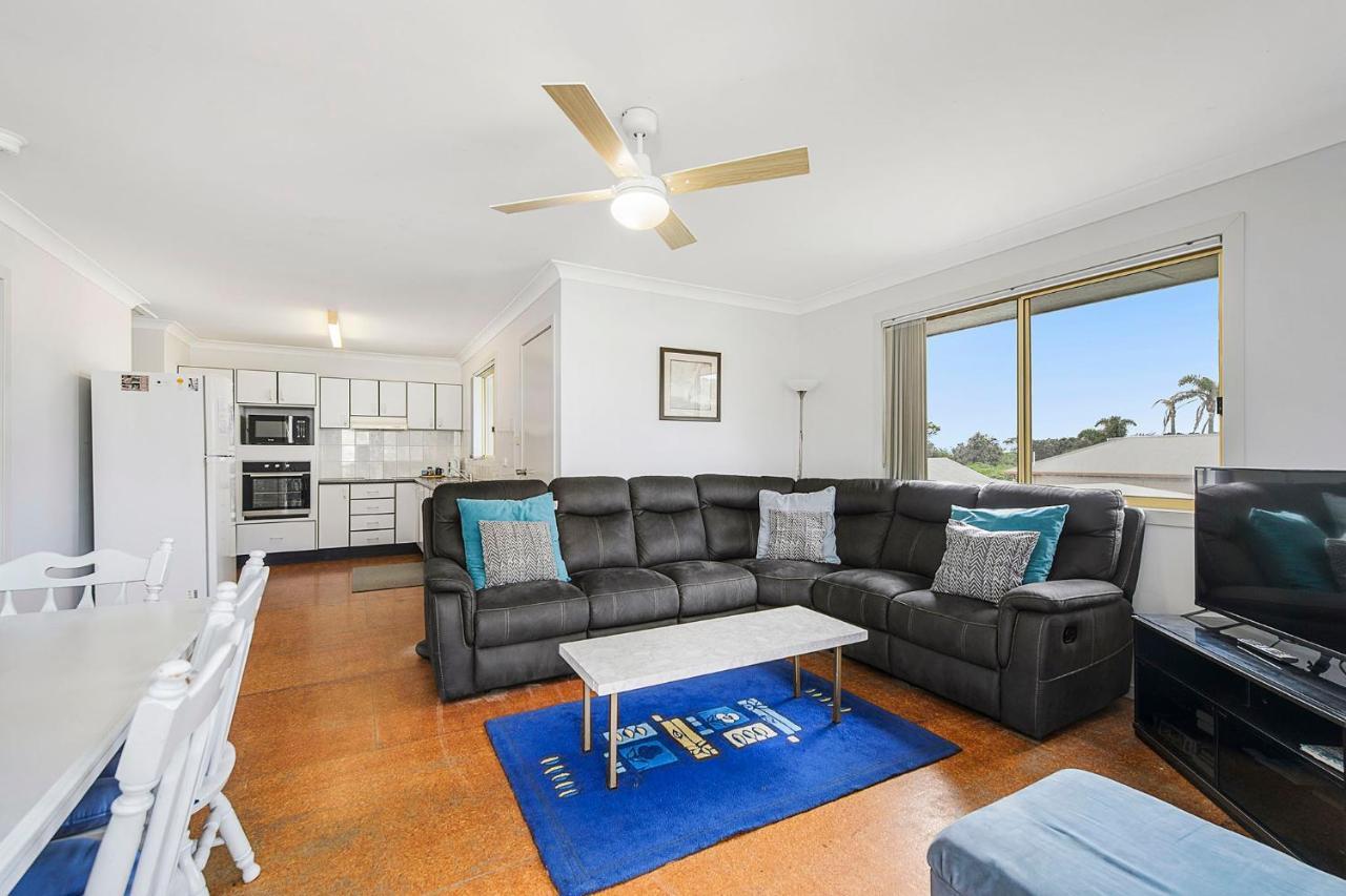 Bellhaven 1, 17 Willow Street Crescent Head Bagian luar foto
